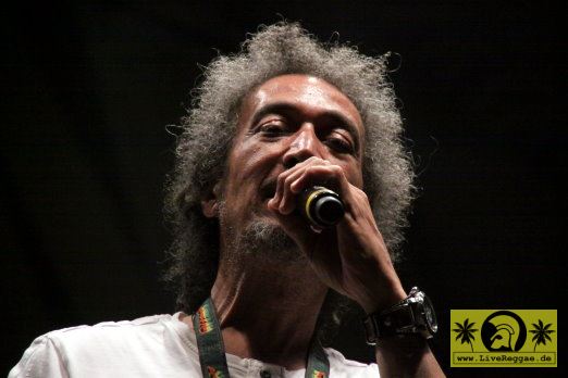 Andrew Murrphy (D) 28. Summer Jam Festival - Fuehlinger See, Koeln - Moderator Red Stage 06. Juli 2013 (13).JPG